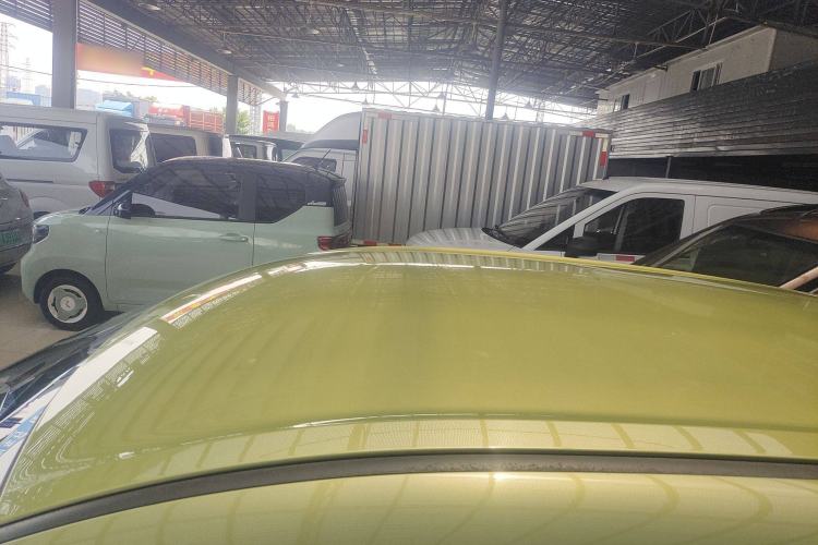 Used Wuling Bingo 2023 333 km Enjoyment Version Roof