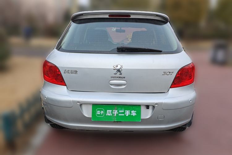 Used Peugeot 307 2010 Hatchback 1.6L Manual Comfort Edition
