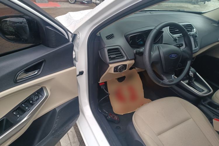 Used Ford Escort 2017 Revised Version 1.5L Automatic Comfort Edition