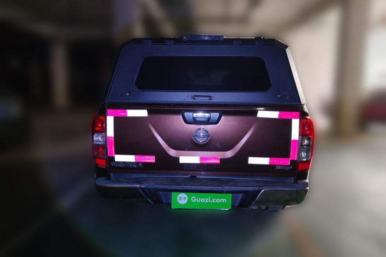 Used Nissan Navara 2017 2.5L Automatic 4x4 Luxury Edition QR25