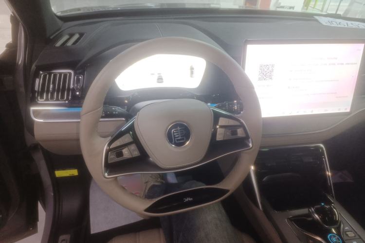 Used BYD Tang New Energy 2025 DM-i 115KM Prestige Model Steering Wheel