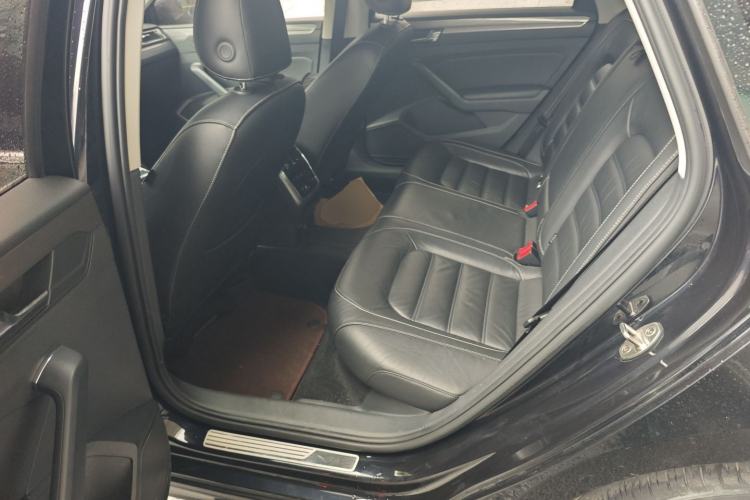 Used Volkswagen Passat 2017 330TSI DSG Luxury Edition