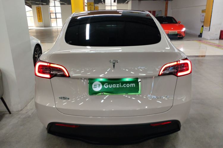 Used Tesla Model Y 2022 Rear-Wheel-Drive Version
