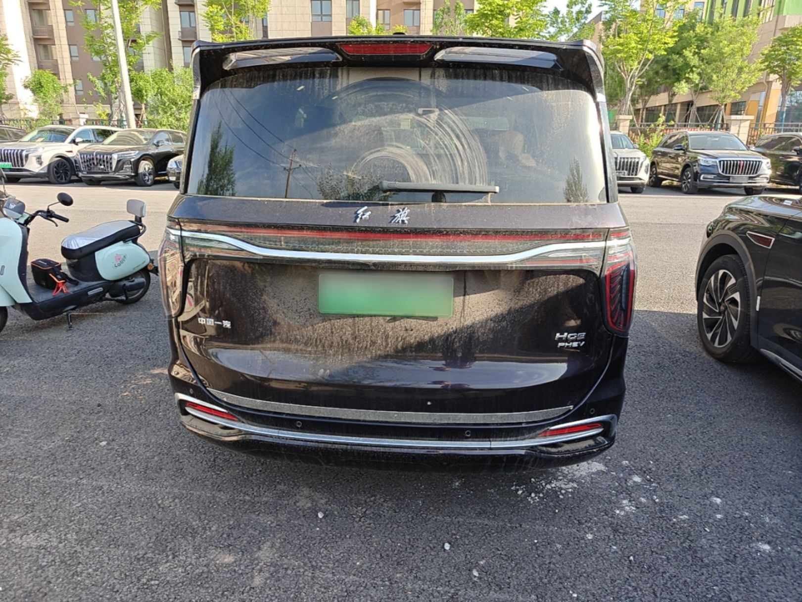 Hongqi HQ9 PHEV 2024 2.0T Four-Wheel Drive Business Edition — снимка 5