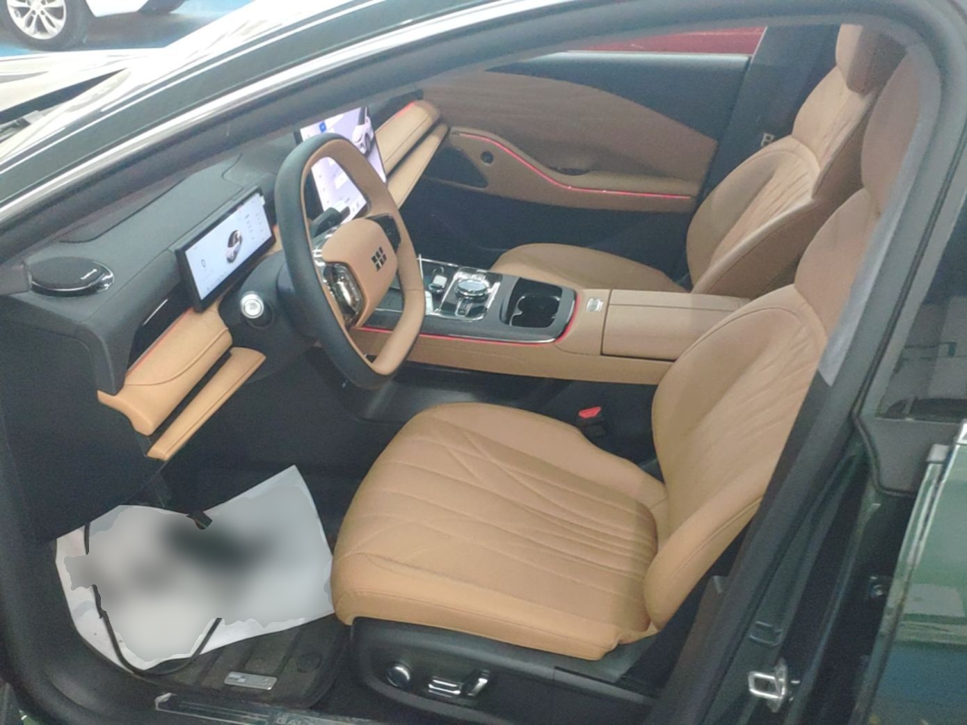 Geely Galaxy 8 2025 130km EM-P Starship Edition — снимка 17