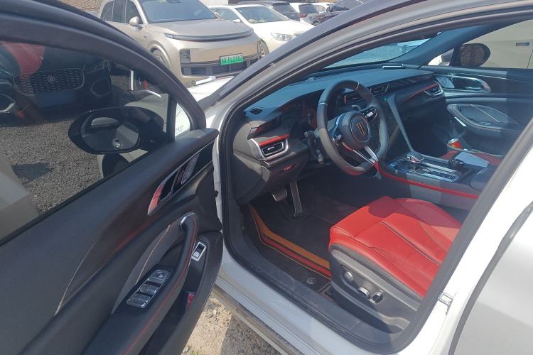 Used Hongqi H6 2024 2.0T ZhiShang Version
