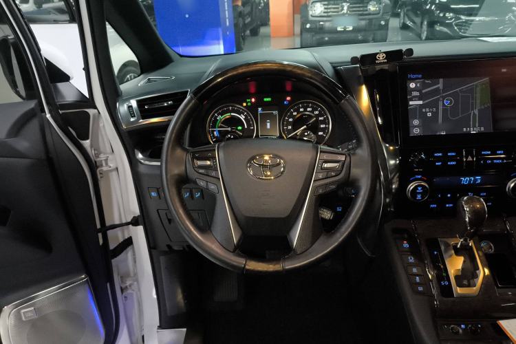 Used Toyota Alphard 2021 Dual-Engine 2.5L Prestige Edition
