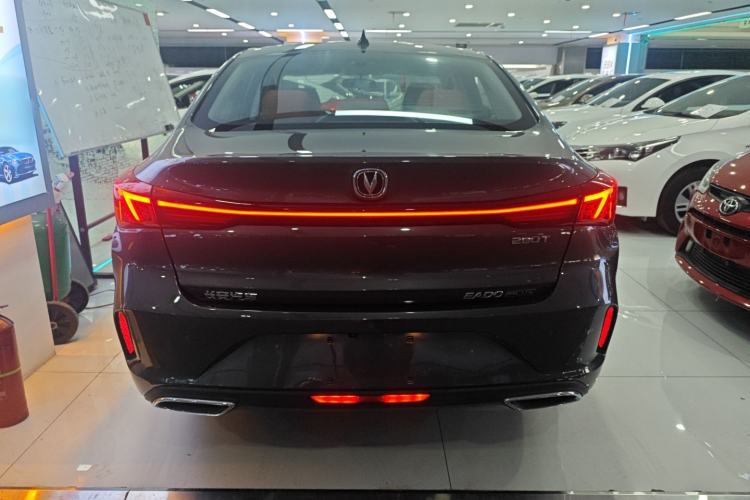 Used CHANGAN Eado 2022 PLUS Blue Whale NE 1.4T GDI DCT Prestige Edition
