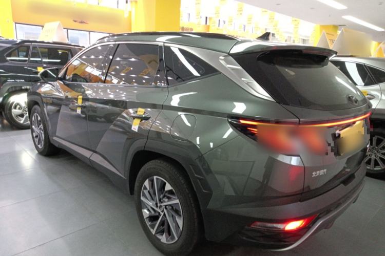 Used Hyundai Tucson 2022 Tucson L 2.0L Hybrid · Flagship Edition Rear Left 45 Deg