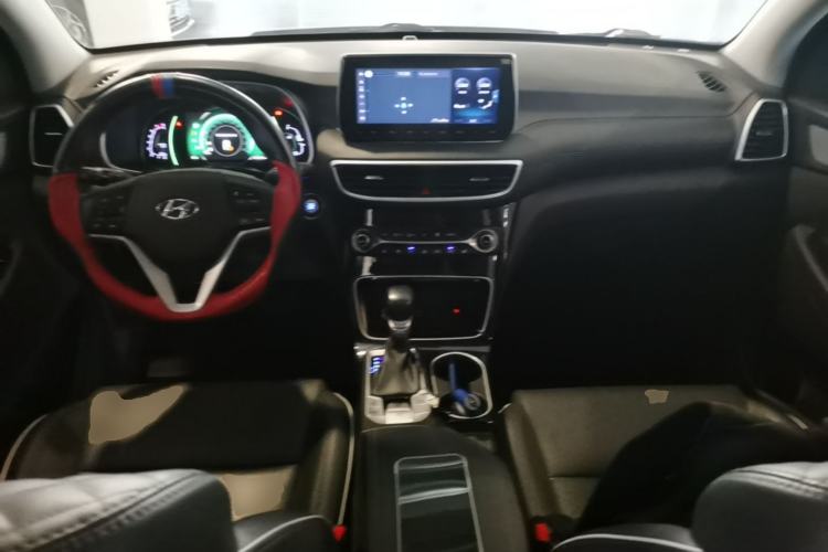 Used Hyundai Tucson 2020 280TGDi Two-Wheel-Drive GLS Smart Connectivity Version China VI Standard
