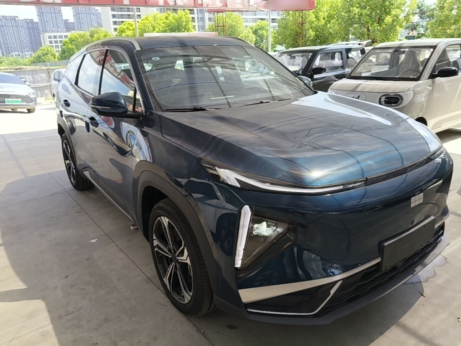Geely Galaxy L7 2025 EM-i 115km Exploration Edition — снимка 3