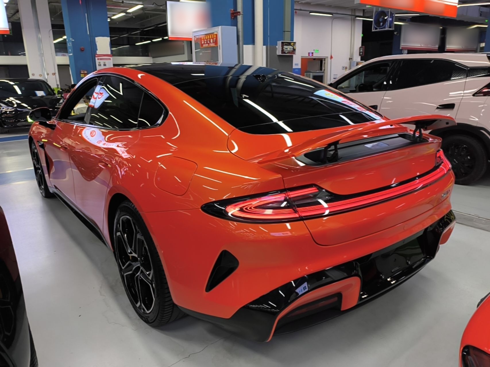 Xiaomi Auto SU7 2024 Four-Wheel Drive Ultra-Long Range Advanced Intelligent Driving Max Edition — снимка 13