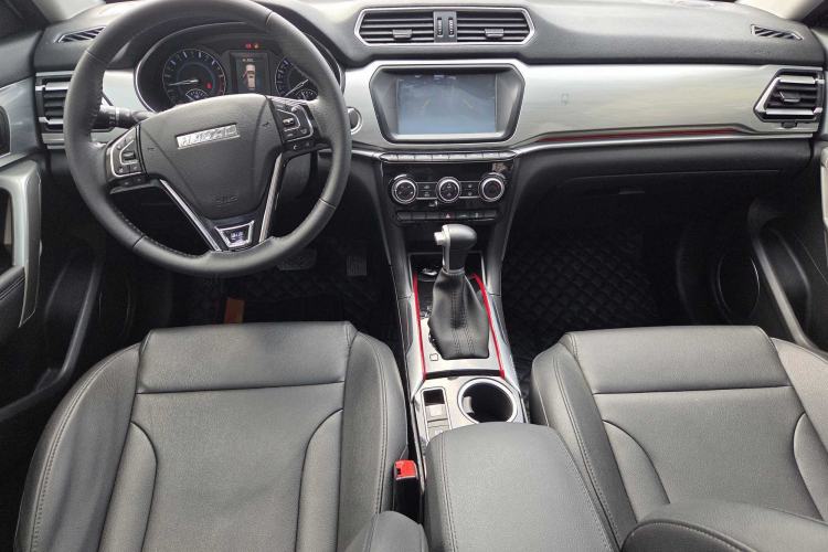 Used Haval H2 2017 Blue Label 1.5T Automatic Two-Wheel Drive Luxury Model
