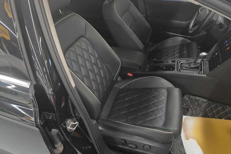 Used Volkswagen Magotan GTE Plug-in Hybrid 2022 GTE Luxury Model