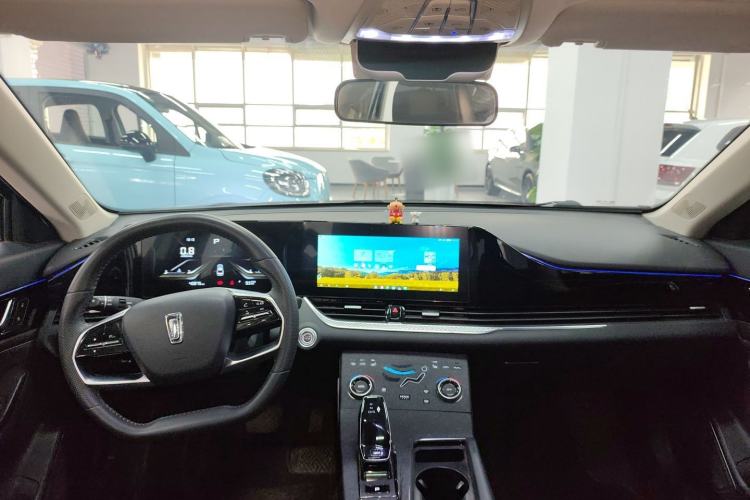 Used Bestune B70 2022 Third Generation 1.5T Automatic Enjoyment Version Center Console