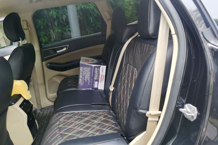 Used Ford Edge 2015 2.0T GTDi Two-Wheel-Drive Elite Edition
