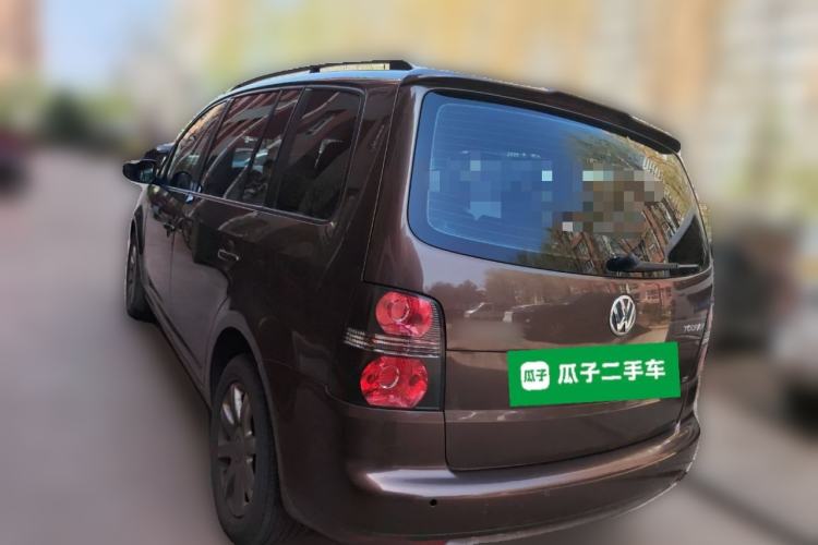 Used Volkswagen Touran 2011 1.4T Manual ZhiShang Edition 5-seater