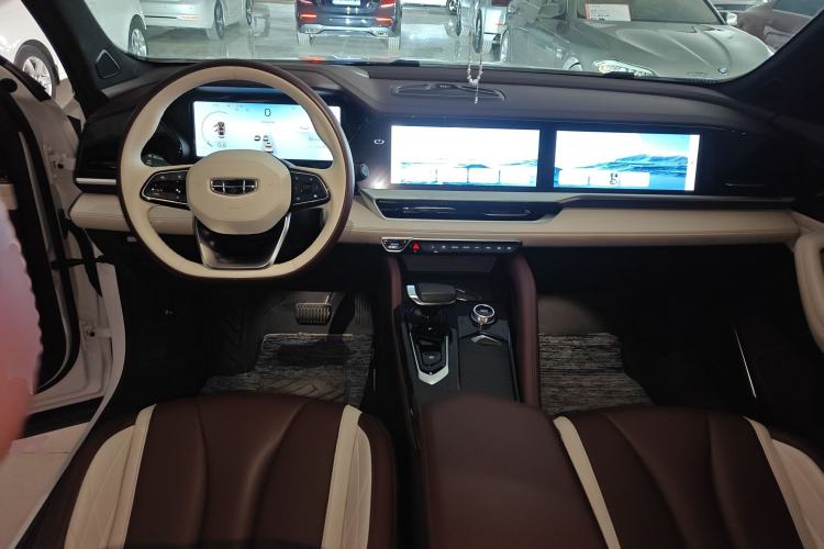 Used Geely Auto Monjaro L 2021 2.0TD DCT EVO Two-Wheel Drive Prestige Version
