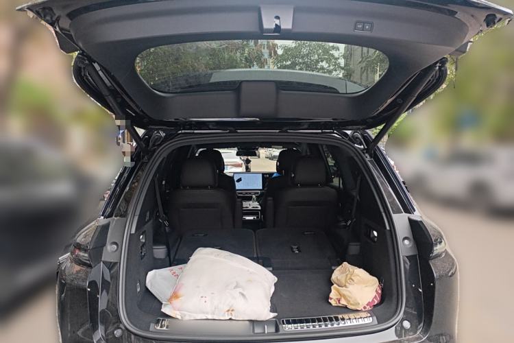 Used Li Auto L8 2023 Pro Model