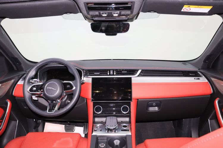 Used Jaguar F-PACE 2025 P250 R-Dynamic SE