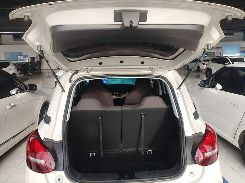 Used Wuling Bingo 2024 203km Light Edition — 18