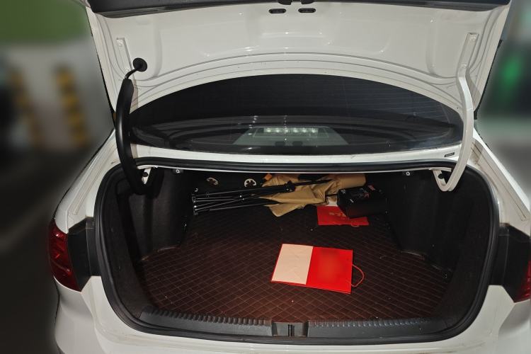 Used Volkswagen Sagitar 2017 230TSI Automatic Comfort Version Trunk