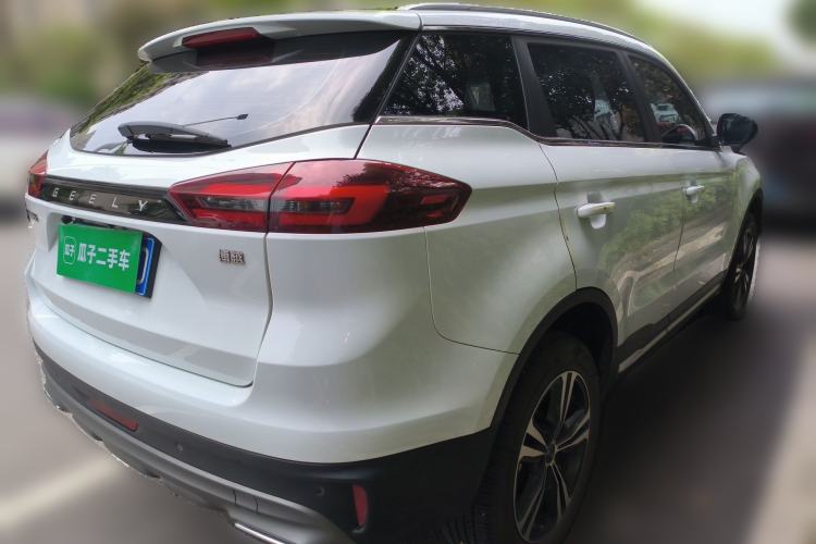 Used Geely Auto Emgrand X7 Sport 2022 1.8TD DCT Zhiya Trim