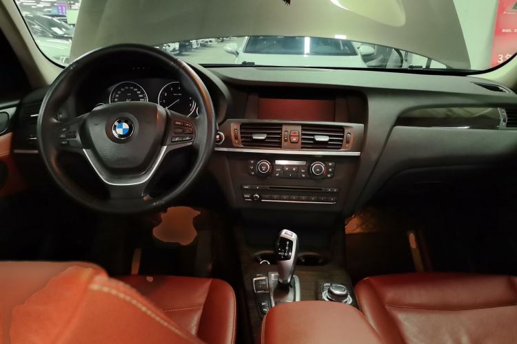 Used BMW X3 2011 xDrive28i Luxury Model