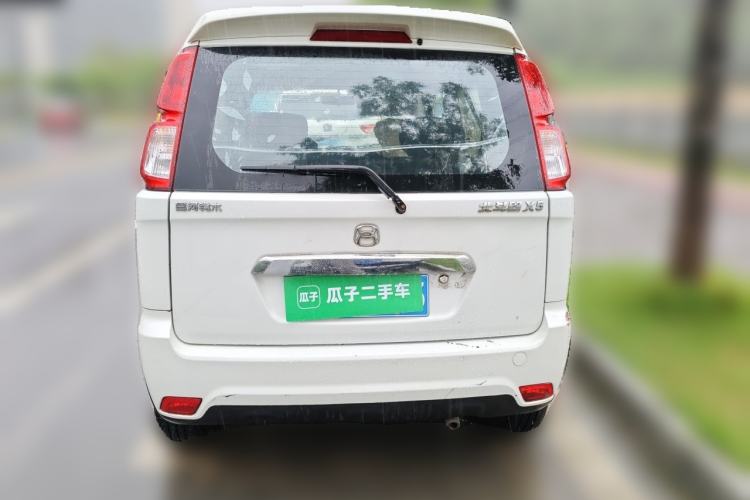 Used Suzuki Wagon R X5 2015 1.4L Cruise Model China IV
