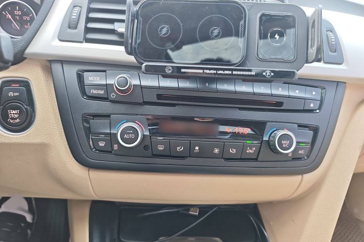 Used BMW 3 Series 2015 320Li Luxury Edition Fashion Model
