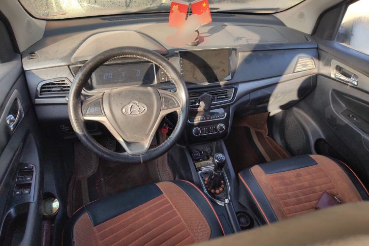 Used CHANGAN KAICHENG Oushang A600 2016 1.5L Manual Luxury 7-Seater
