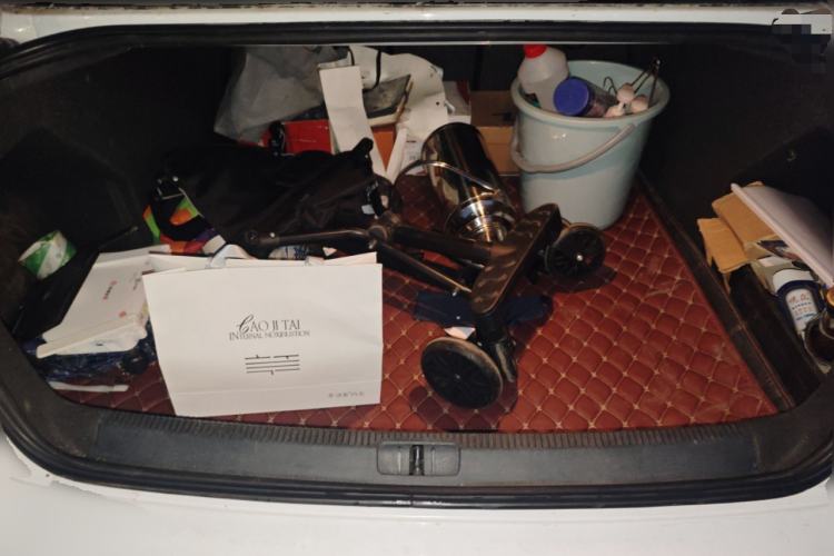 Used Volkswagen Magotan 2015 Facelift 1.8TSI Luxury Model Trunk