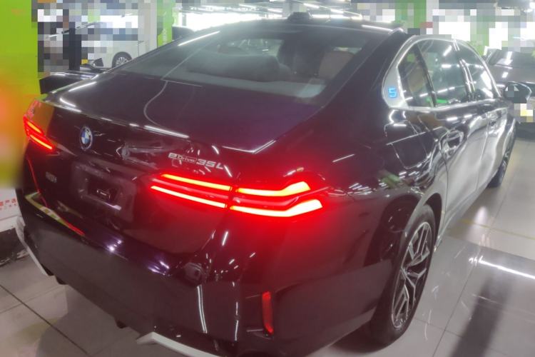 Used BMW i5 2024 eDrive 35L M Sport Package