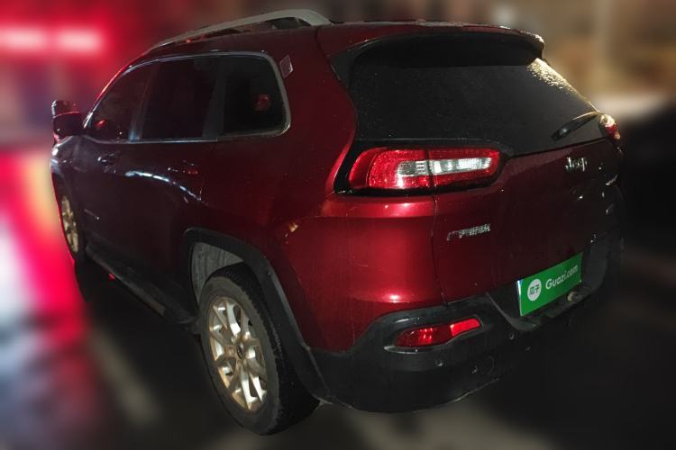 Used Jeep Cherokee 2016 2.0L Superior Edition