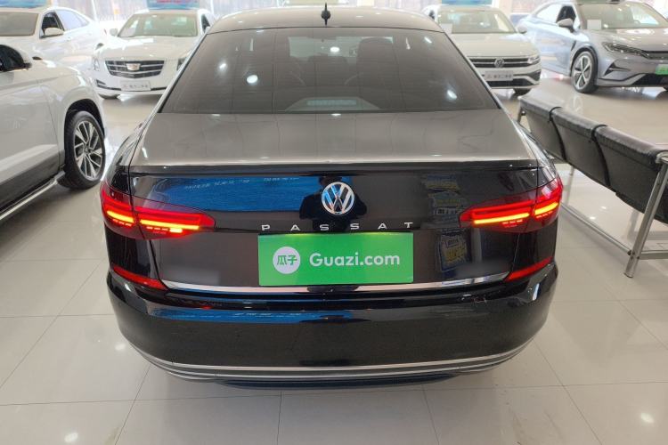 Used Volkswagen Passat 2019 330TSI Luxury Edition China VI Standard Rear