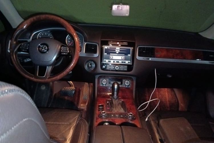 Used Volkswagen Touareg 
