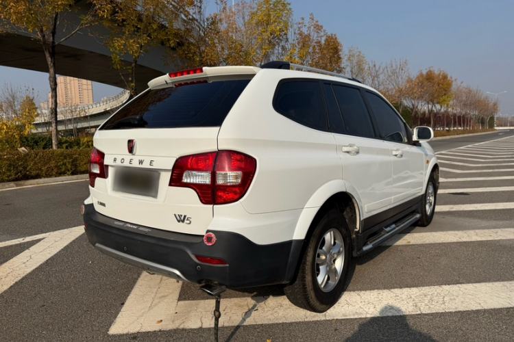 Used Roewe W5 2014 1.8T 2WD Automatic Tharu Special Edition
