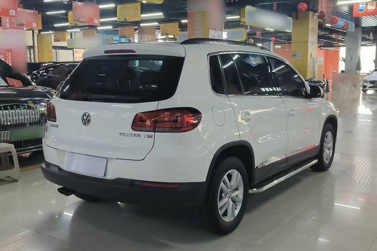 Used Volkswagen Tiguan L 2015 1.8TSI Manual Two-Wheel Drive Fashion Edition