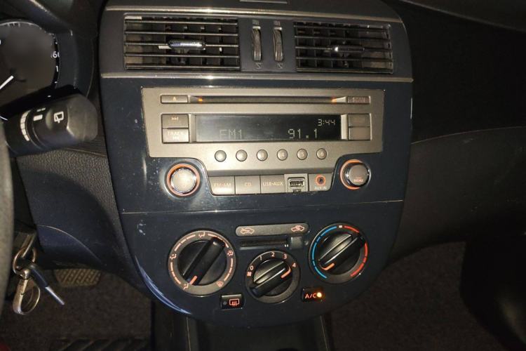 Used Nissan Tiida 2011 1.6L CVT Comfort Model