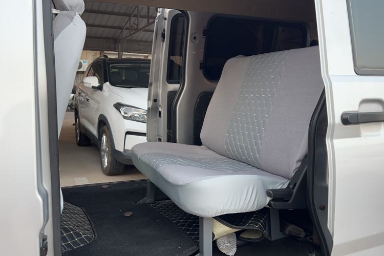 Used Wuling Rongguang S 2023 1.5L Base Version 5/7 Seats