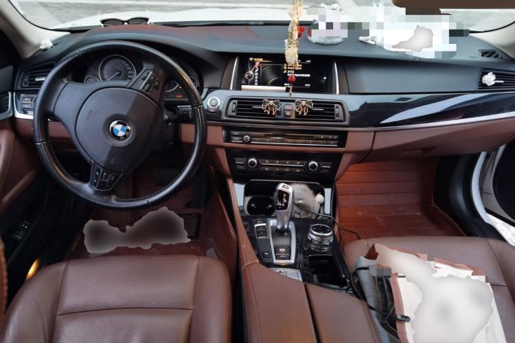 Used BMW 5 Series 2015 520i Elegant Edition