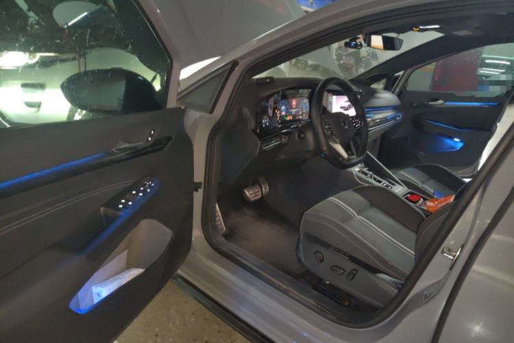 Used Volkswagen Golf 2021 280TSI DSG R-Line Driver Seat