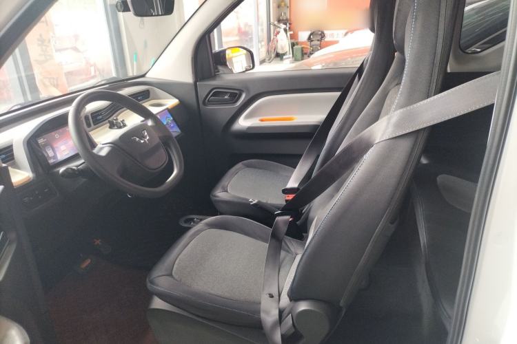 Used Wuling Hongguang MINIEV 2021 Macaron Premium Model – Lithium Iron Phosphate Left Front Seat