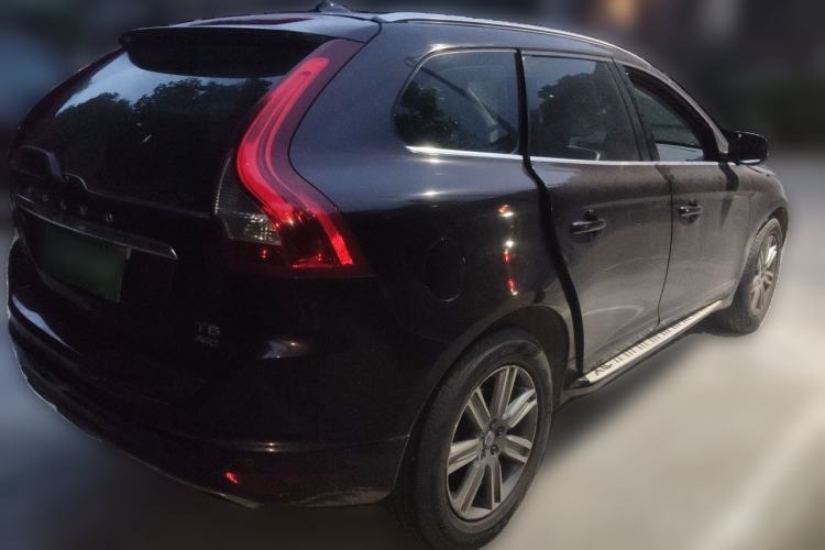 Used Volvo XC60 2017 T5 AWD Smart Range Edition
