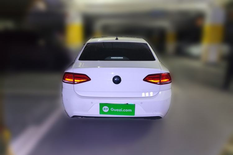 Used Volkswagen Lamando 2015 230TSI DSG Fashion Edition Rear