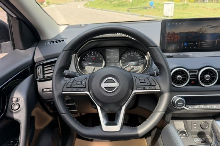 Used Nissan Qashqai 2025 Honor 2.0L CVT XV+ Leading Edition Interior 6