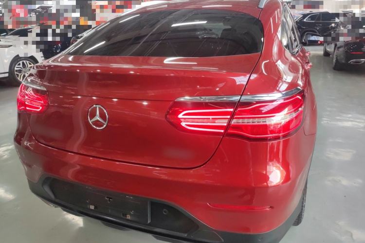 Used Mercedes-Benz GLC Coupe 2017 GLC 260 4MATIC Coupe SUV
