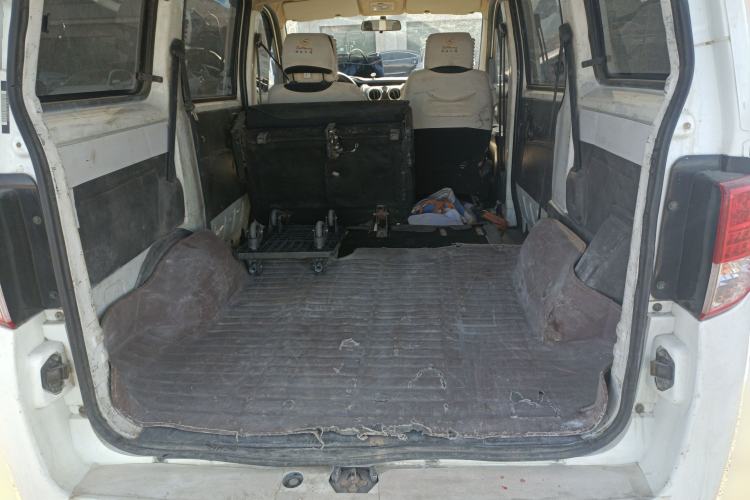 Used CHANGAN KAICHENG Ounuo S 2014 1.5L Base Version Trunk