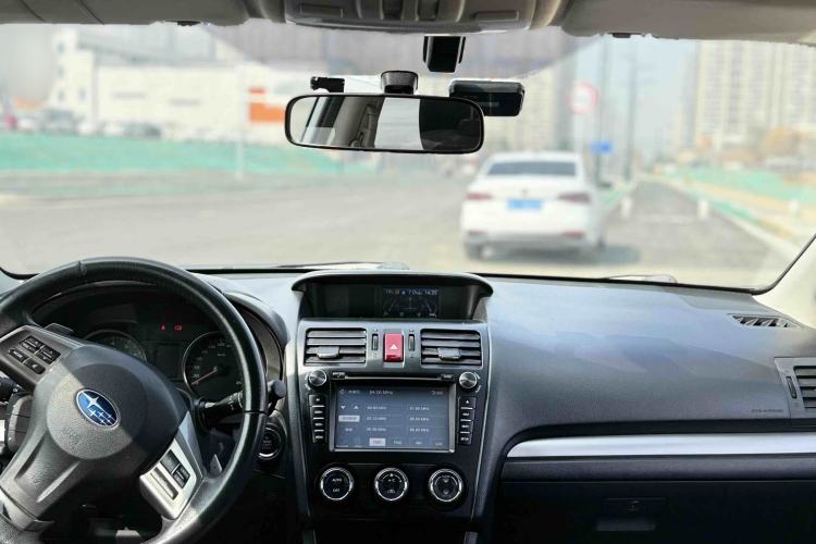 Used Subaru XV 2014 2.0i Luxury Edition