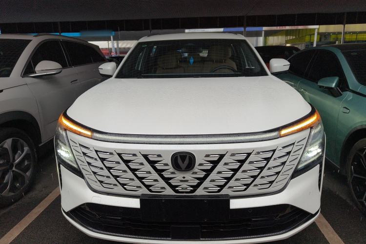 Used Changan CS75 PLUS 2025 4th Generation 1.5T New Blue Whale Smart Flagship Version
